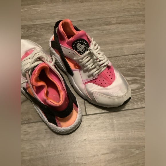 Nike huaraches women’s 8 - Picture 3 of 6